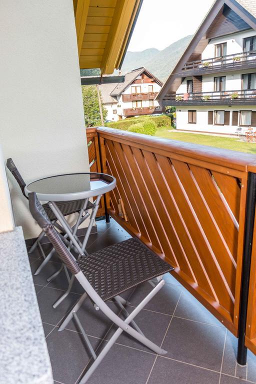 Apartments Henigman Bohinj Exteriör bild